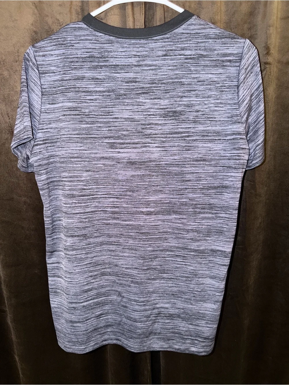 Nike Women’s Gray Heather Softball Tee with Dark Collar
